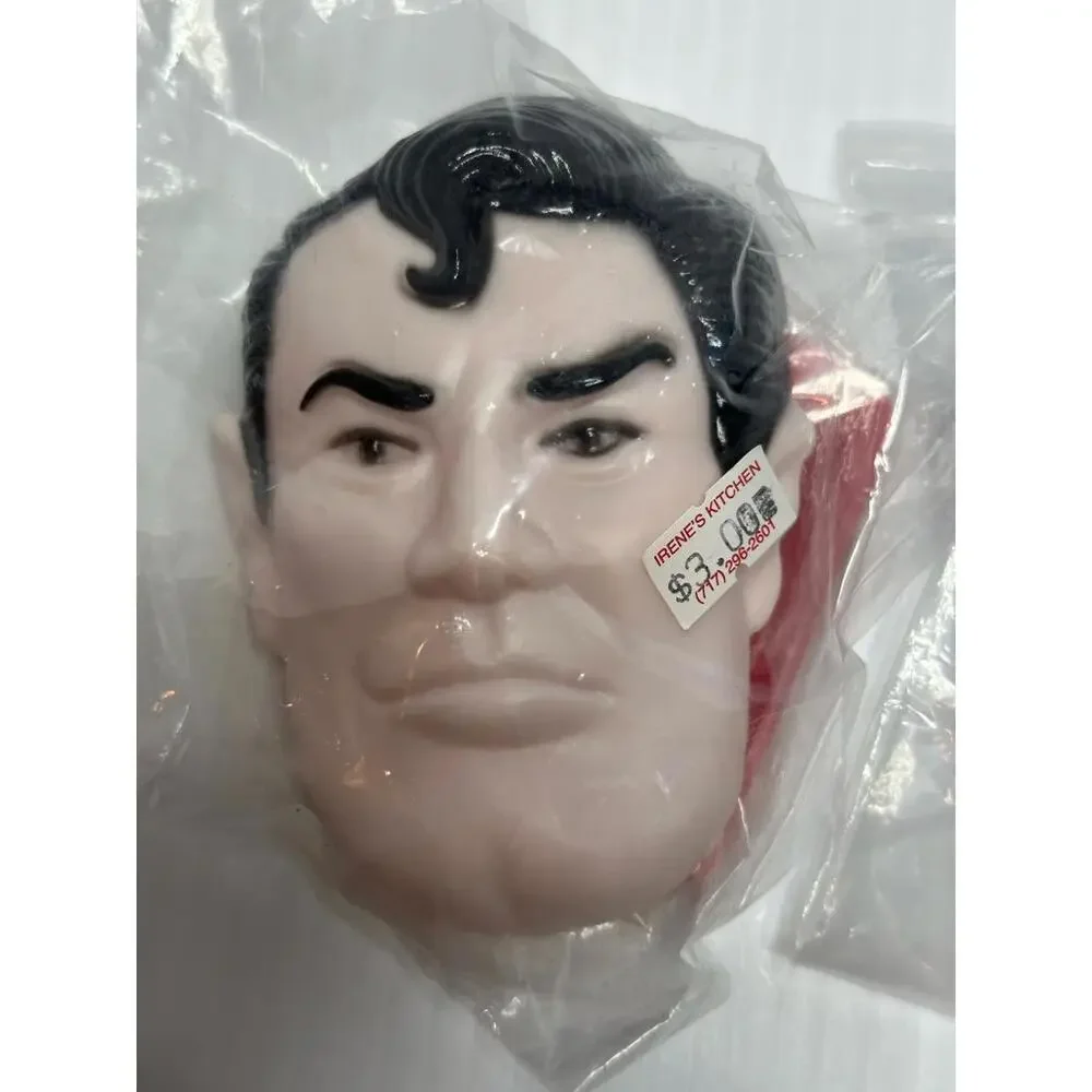 Vintage 1977 Superman‎ & Badge Batman Bat Signal Cake Topper Wilton DC Comics #1